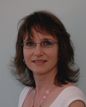 Claudia Duscha, Büroorganisation